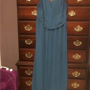 Elegant Teal Evening Gown
